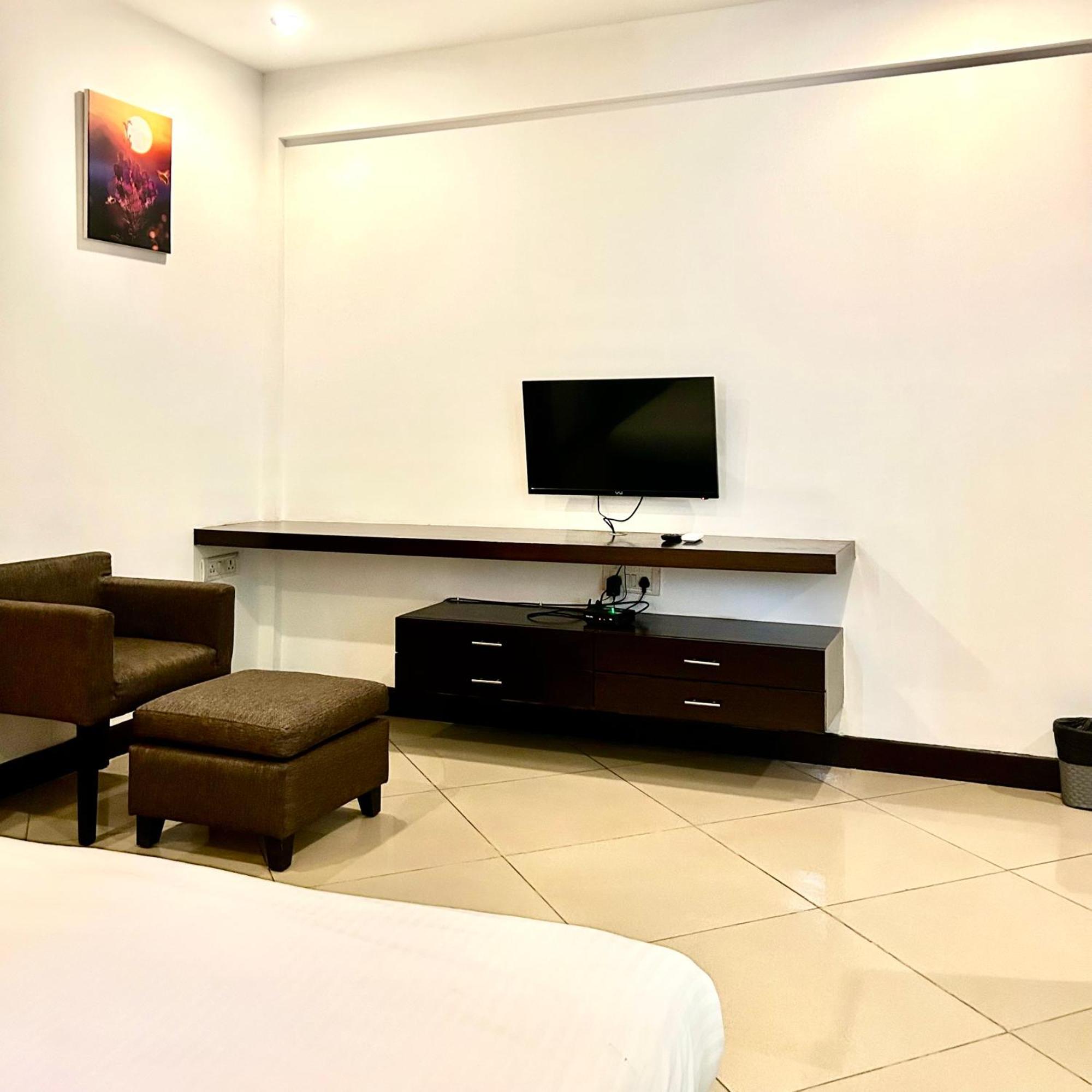 โอโย 16728 คาซาเบลา Hotel Sangolda ภายนอก รูปภาพ